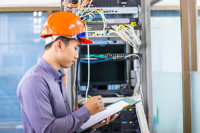 網(wǎng)絡(luò)工程師要學(xué)什么課程？構(gòu)建網(wǎng)絡(luò)工程的核心知識體系