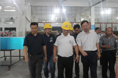 播州區(qū)區(qū)委書記陳松調(diào)研貴州正合鋁業(yè)，推動(dòng)新型采暖及制冷技術(shù)開(kāi)發(fā)